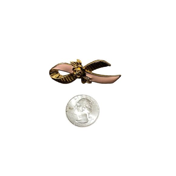 Vintage Avon Pink Enamel Breast Cancer Awareness Ribbon Gold Tone Pin Brooch - Picture 4 of 4